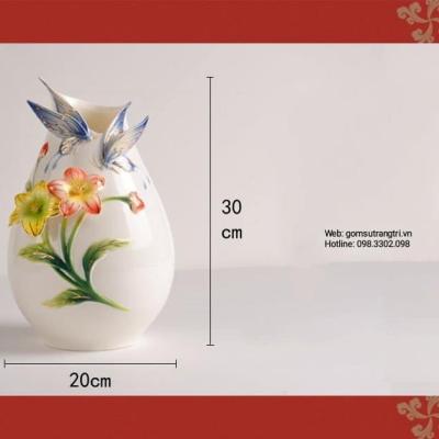 BÌNH THỦ CÔNG ĐẮP NỔI BƯỚM VÀ HOA